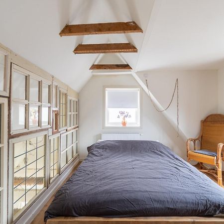 Stijlvol & Lief Onthaast-Huisje Met Piano, Tv En Wifi Holwerd Esterno foto