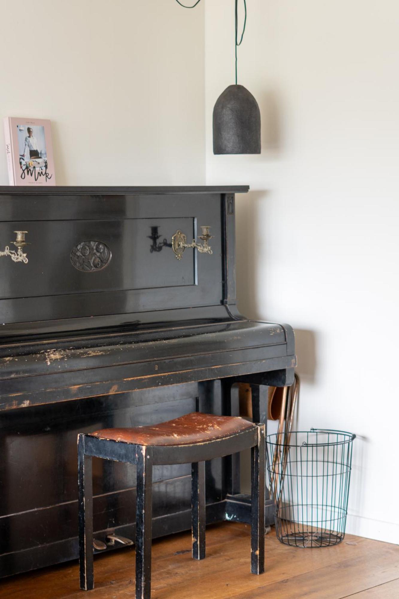 Stijlvol & Lief Onthaast-Huisje Met Piano, Tv En Wifi Holwerd Esterno foto