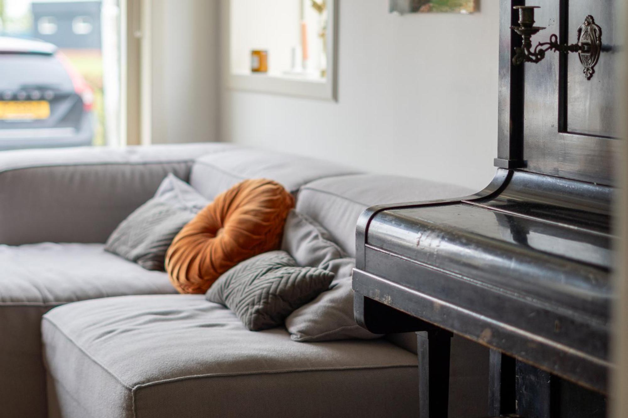 Stijlvol & Lief Onthaast-Huisje Met Piano, Tv En Wifi Holwerd Esterno foto